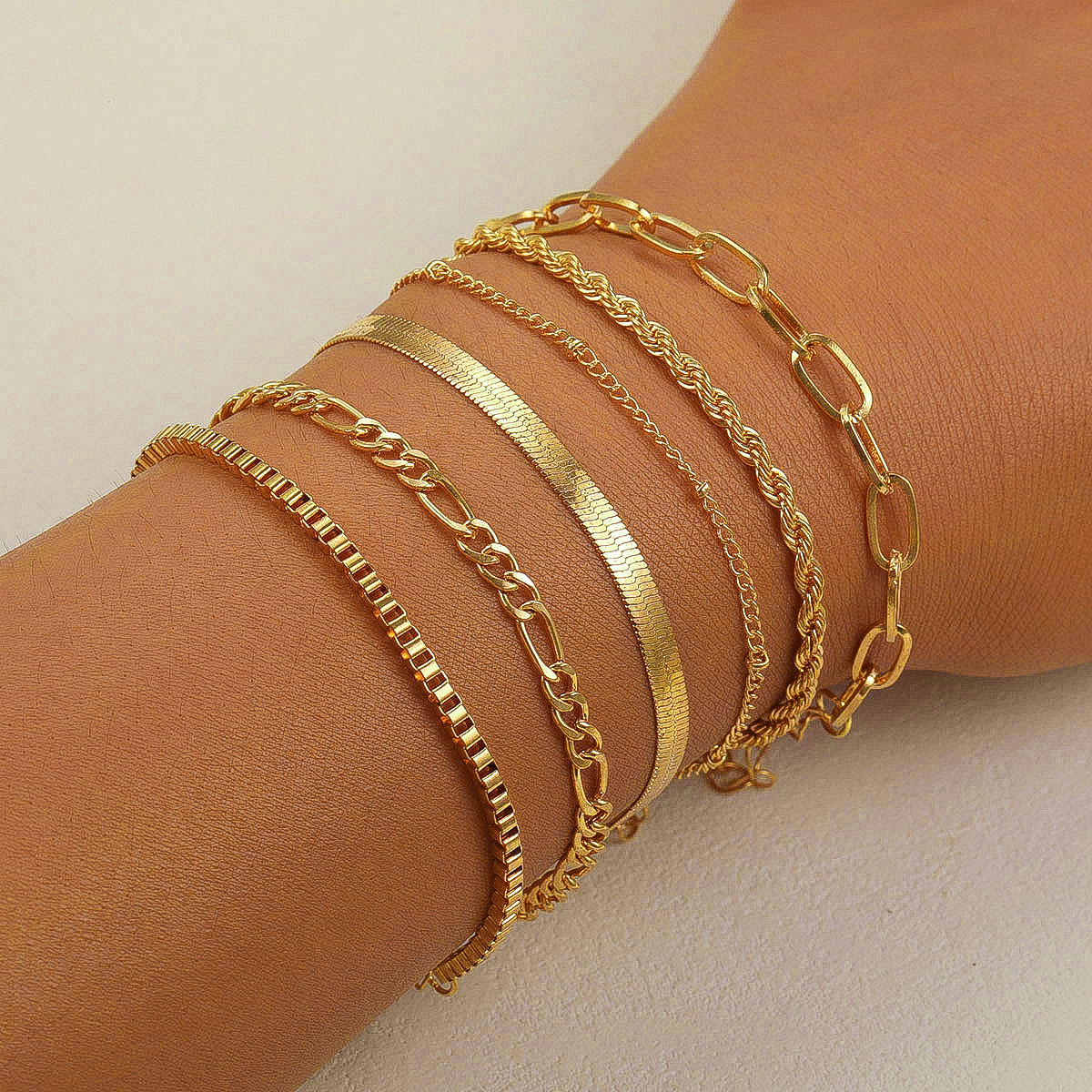 6Pcs Gold Color Bracelet Set Boho Retro Thick Twist Cuban Chain Bracelet for Women 2023 Trendy Quality Jewelry Gifts