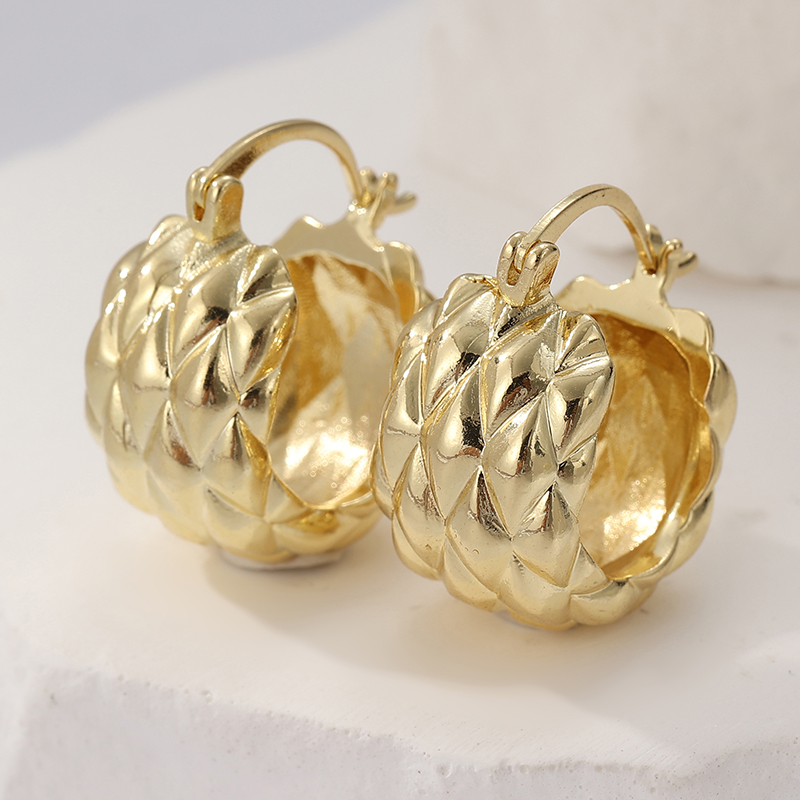 Vintage Golden Weaved Crosshatch Design Thick Wide Rounded Small Hoop Earrings NEW Chunky Hoops Earrings