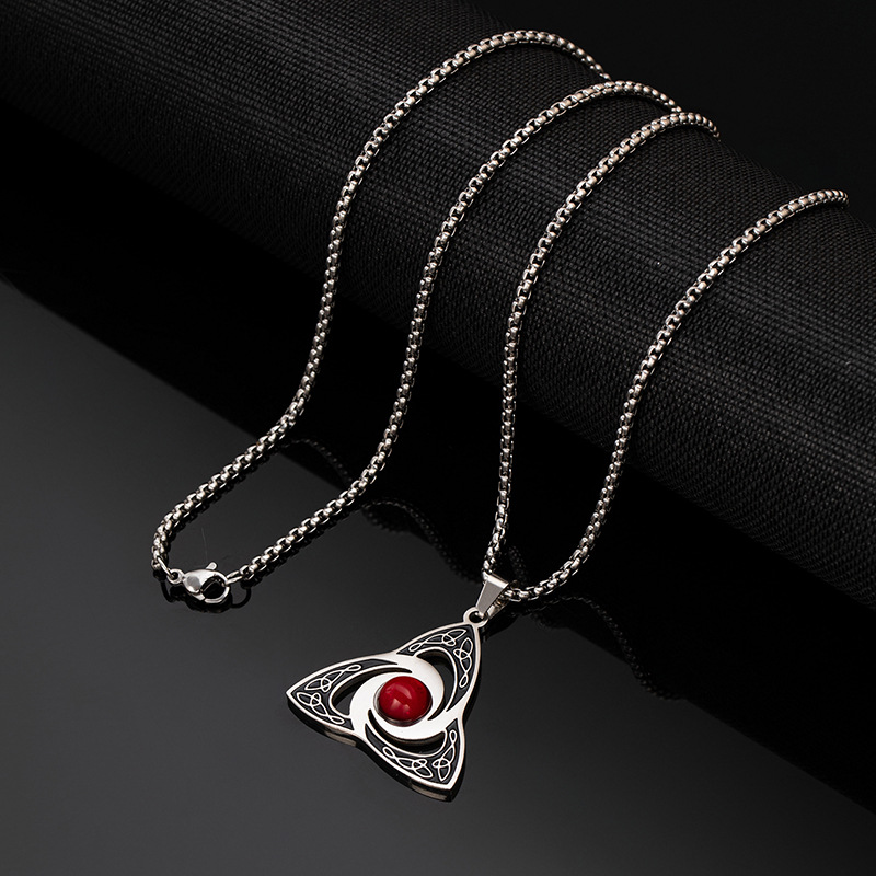 Hot selling and popular stainless steel Viking Trinity knot men's and women's pendant, simple and fashionable titanium steel nec