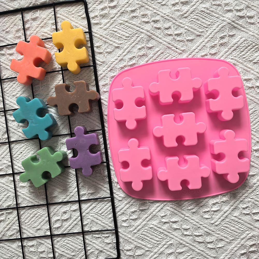 1pc Creative puzzle shaped silicone mold, perfect for cakes, desserts, jellies, ice cubes, baking tools, etc