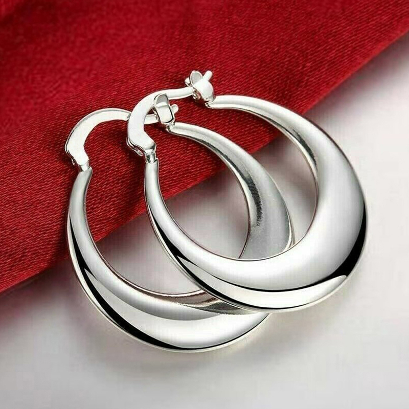 Huitan Simple Metal Silver Color/Gold Color Hoop Earrings for Women Versatile Temperament Circle Earrings Modern Fashion Jewelry