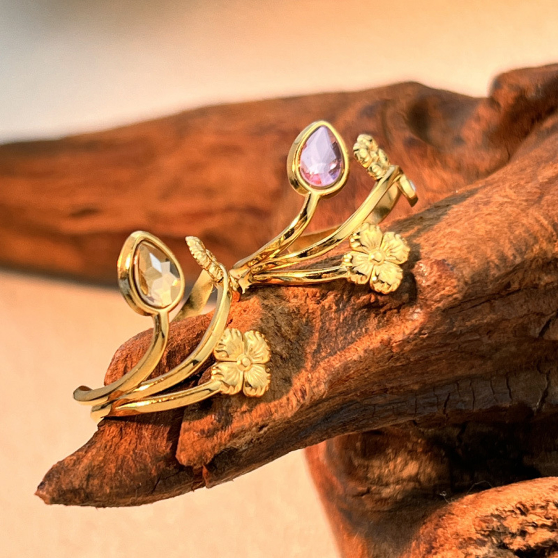 Vintage Stainless Steel Women Flower Ring Inlaid Zircon Elegant Charm Gold Plate Daily Party Jewelry For Best Friend
