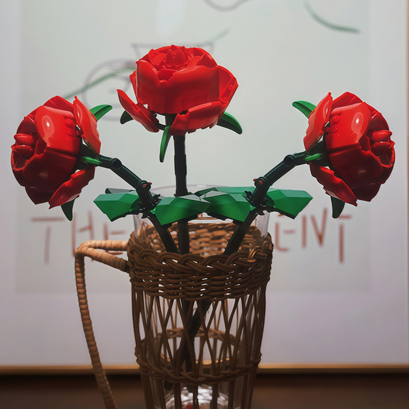 Romantic Rose Flower Bouquet Building Block Eternal Model Assembly Plastic Plant Brick Home Decor Mother's Day Birthday R