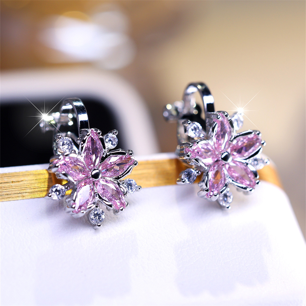 Trendy White Zircon Pink Crystal Love Heart Stud Earrings For Women Vintage Silver Color Wedding Earring Valentine Jewelry