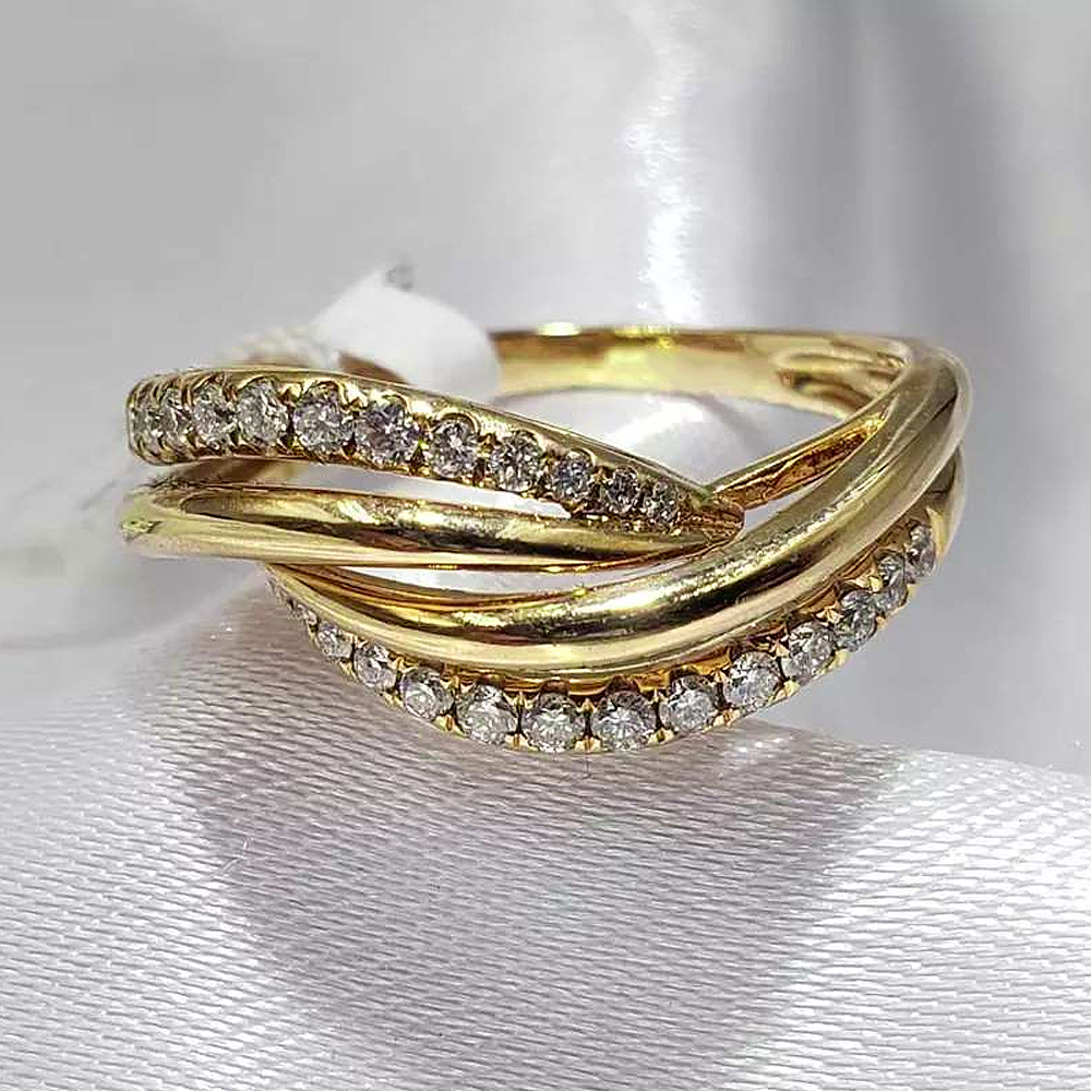 Huitan Simple and Elegant Design Women Gold Color Wedding Bands Rings Dazzling Bridal Jewelry High Quality Fashion New Ring