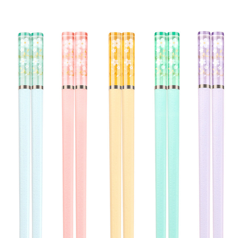 5 Pairs Japanese Sushi Chopsticks Natural Wooden Eco-Friendly Reusable Wood Korean Chinese Food Chop Sticks Set