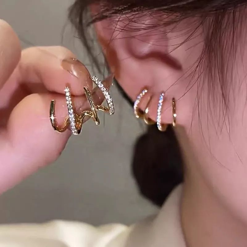 Crow Claw Earring