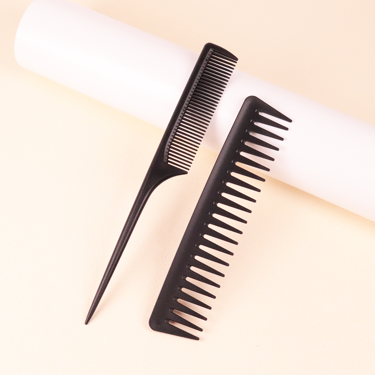 Black Professional hair comb, anti-static, suitable for hair salons and home hair styling, special for real hair