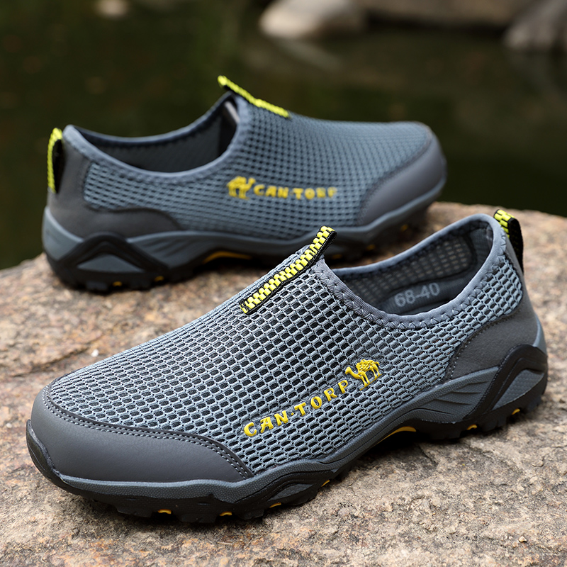 Outdoor Men Casual Shoes Mesh Breathable Sneakers Summer Climbing Hiking Shoes Slip-on Flats Comfortable Non-slip Sport Shoes