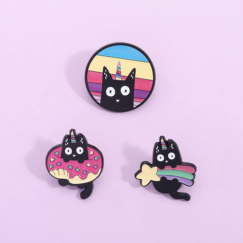 Cute Little Girl Enamel Pin Cartoon Brooches For Women Lapel Pins Badge on Backpack Accessories Fashion Jewelry