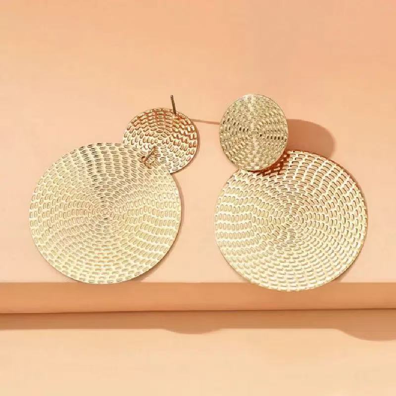 2PCS Fashion Simple Bohemian Fashion Geometric Metal Round Earrings, Suitable for Women's Fashion Daily Wear