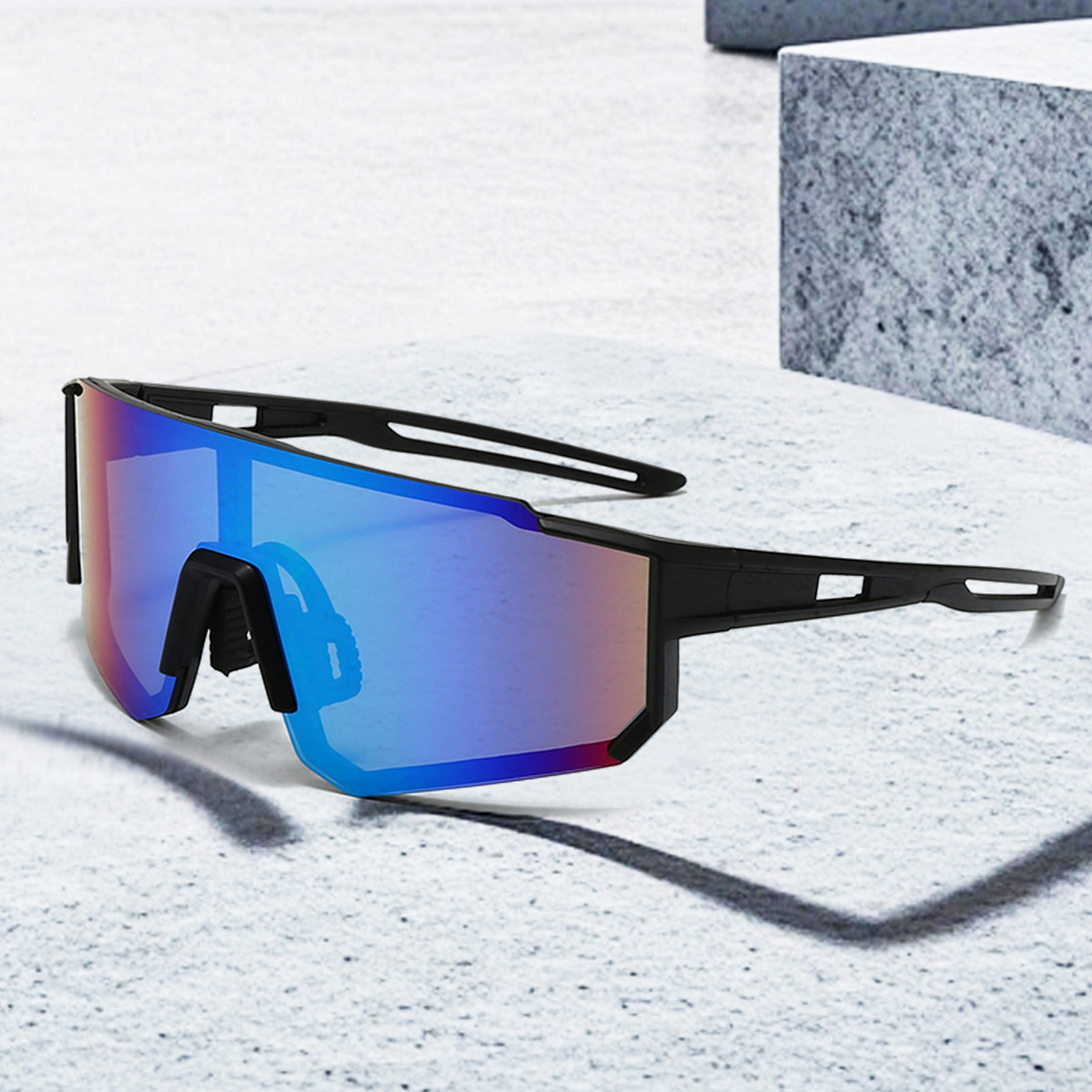 2025 New Men's And Women's Outdoor Riding Sunglasses With One Piece Bicycle Windproof And Sand Resistant Sports Sunglasses 3256