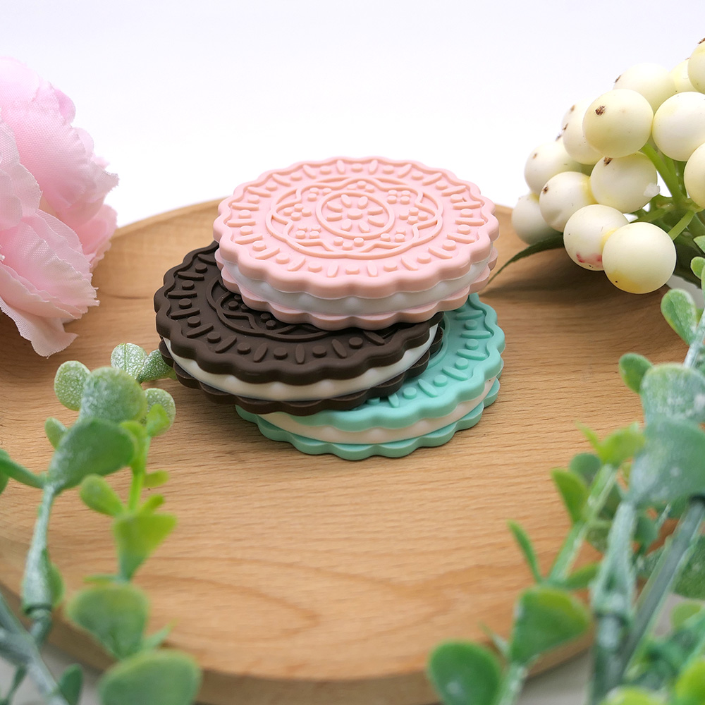 Cute-idea 1pc silicone cookies teether BPA FREE baby nusring pacifier Food Grade teething handmade DIY Accessory Baby product