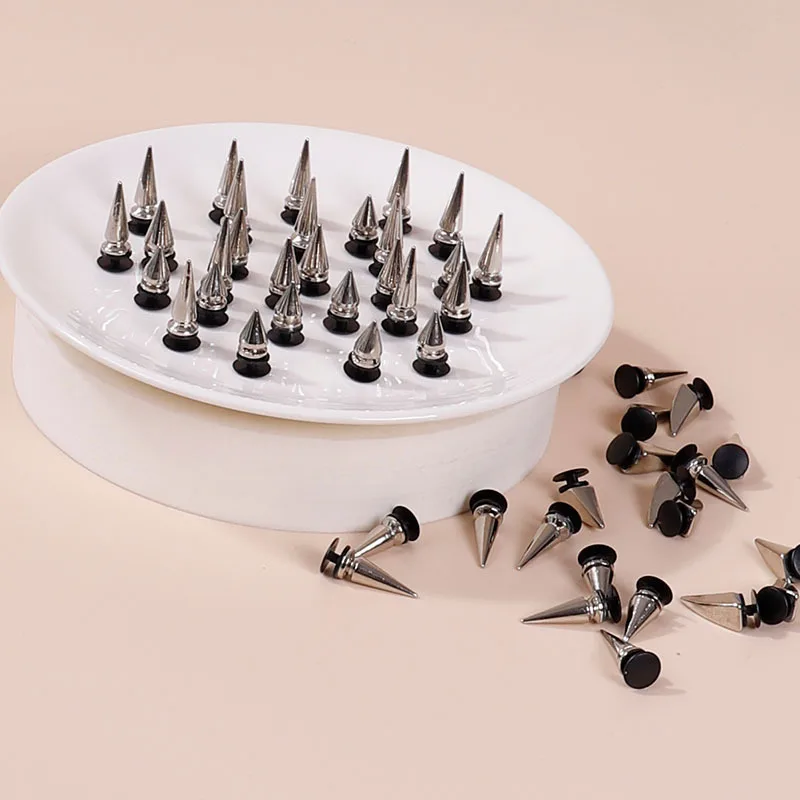 6PCS Fashion Rivet Hole Shoe Charms Designer Vintage High Quality Clogs Shoe Accessories Trend All-match Charms DIY Punk Style