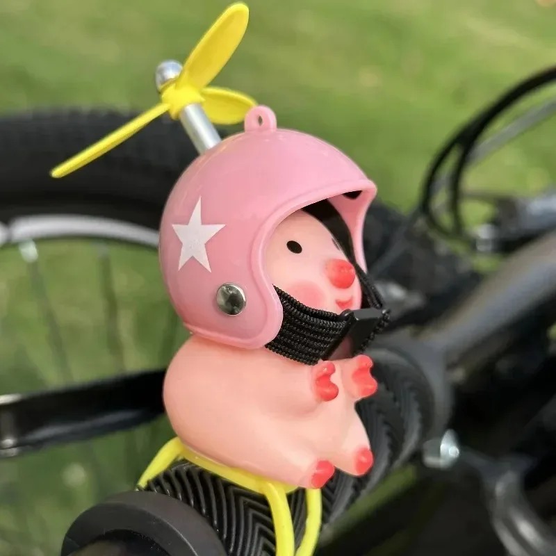 Cute Cartoon Pig Car Interior Accessories, Creative Helmet Pig Doll for Motorcycle, E-Bike, Bike & Automotive Dashboard Decor