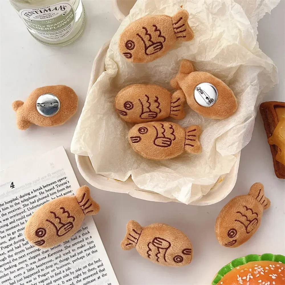 Ins Cartoon Cute Taiyaki Brooch Plush Fish Brooch Backpack Sweater Corsage Sea Bream Brooch Accessories Fashion Party Small