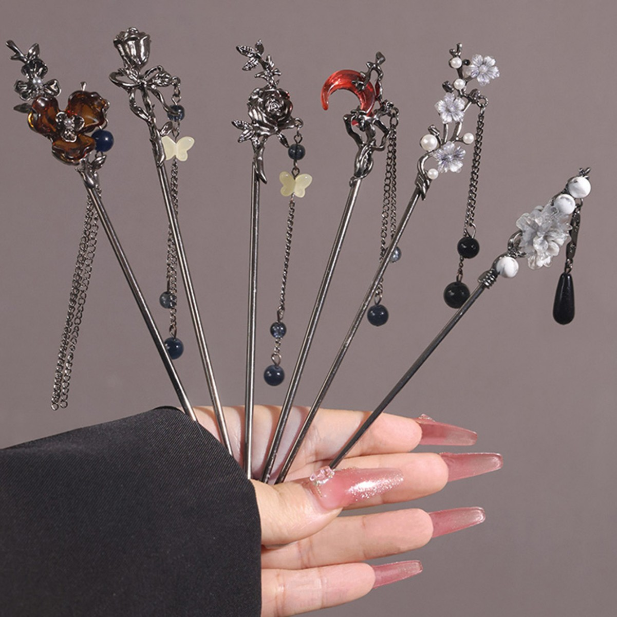Vintage Chinese Style Metal Hairpin Exquisite Gothic Flower Tassel Hair Stick For Women Girls Daily Hair Decor Clip Hairpins