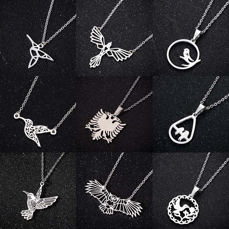 Vintage Stainless Steel Albanian Eagle Hummingbird Charm Necklace for Women Men Personality Flying Animal Necklaces Accessories