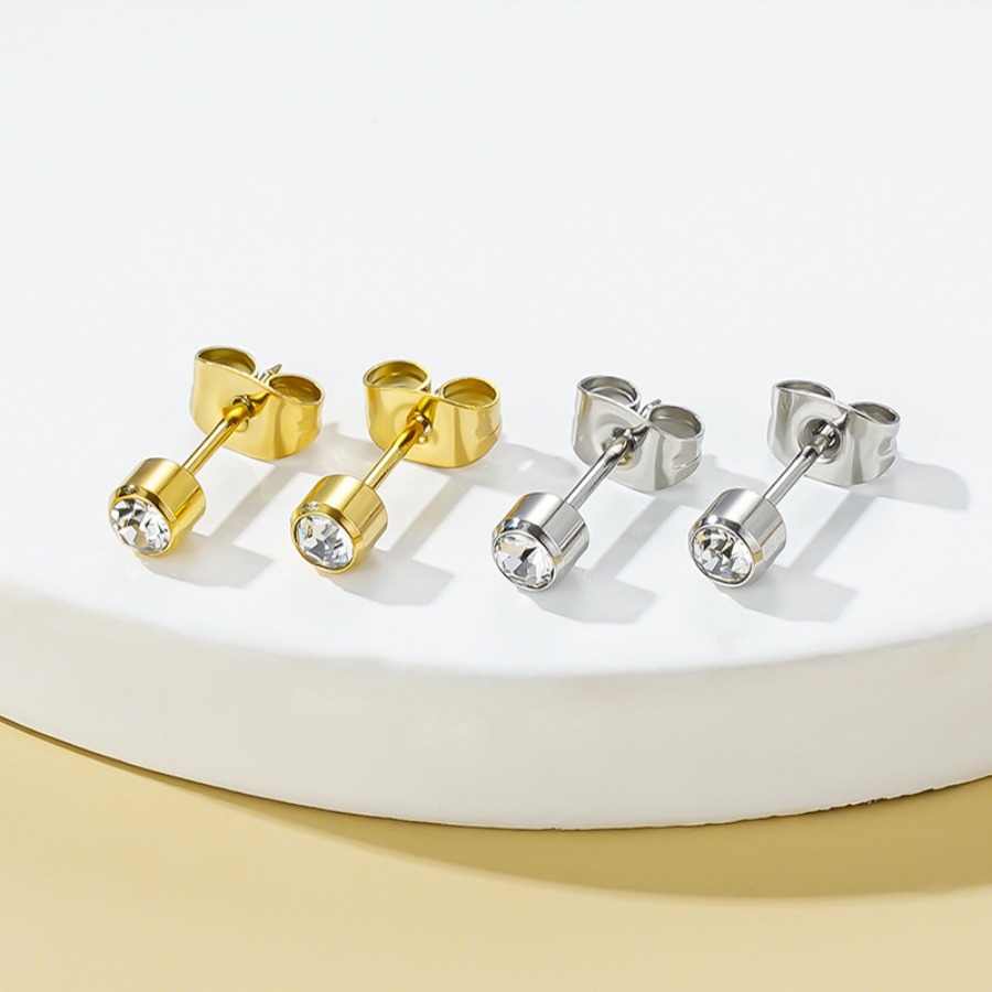 1 Pair Stainless Steel Shiny Earrings, Cartilage Tragus Helix Stud Earrings for Piercing Tool