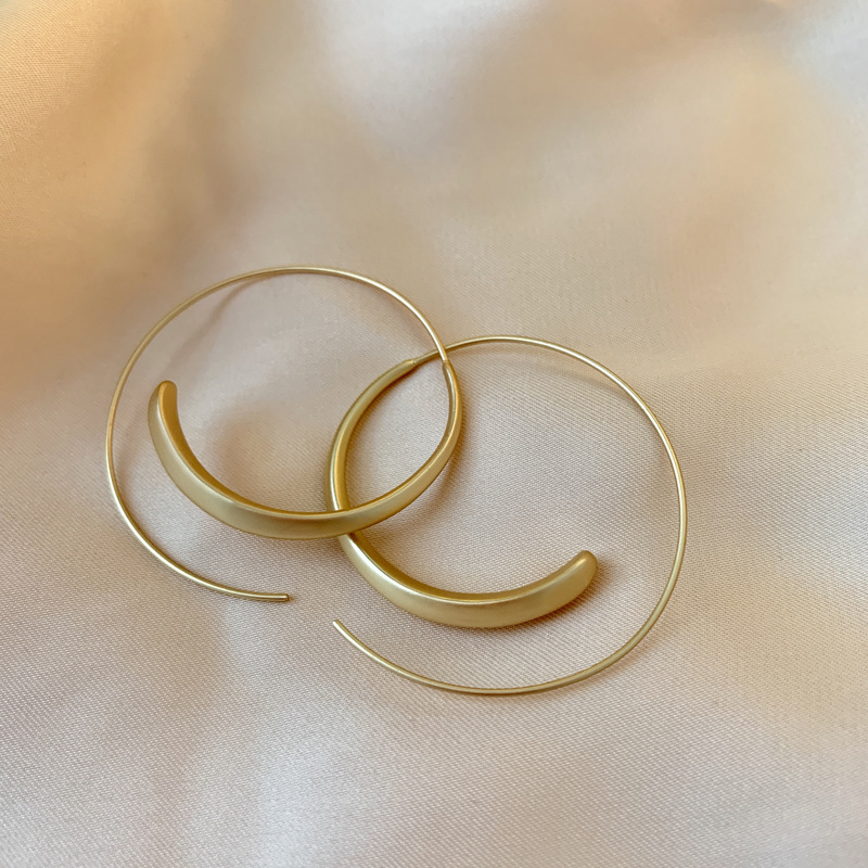2026 New Design Matte Gold Gold Color Circle Earrings for Women's Fashion Jewelry Girl‘s Party Exaggerated Accessories