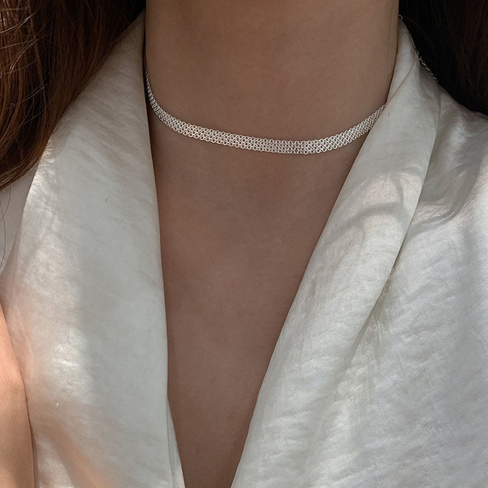 1 piece of S925 silver simple hollowed-out wide necklace, mesh clavicle chain, high quality, suitable for daily wear