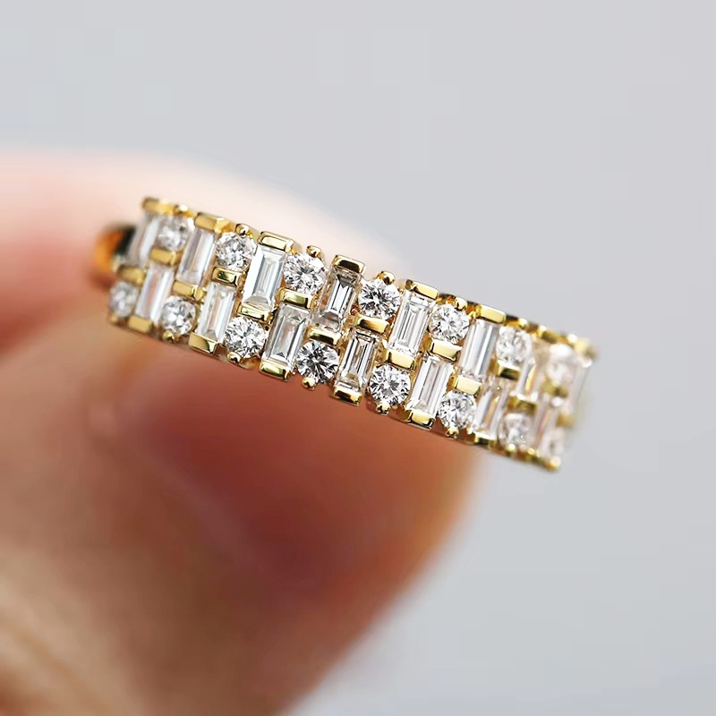 Huitan Luxury Trendy Women Rings Gold Color Geometric Cubic Zirconia Wedding Party Accessories Daily Wear Statement Jewelry