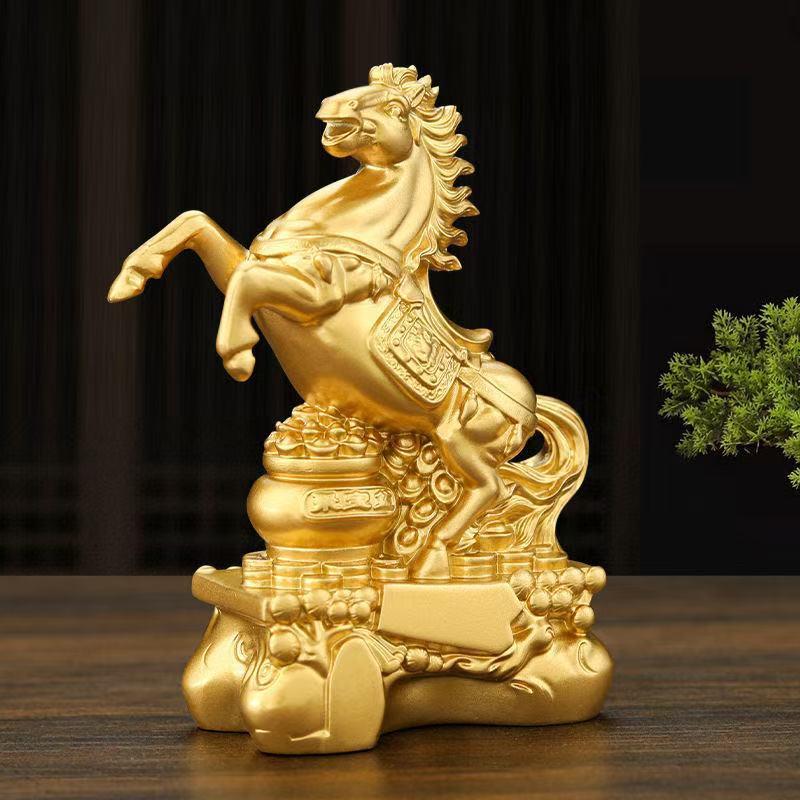 TR 1pc PVC Creative Brass Horse And Monkey Cute Statue Key Chain Pendant Home Office Desktop Ornaments Funny Toys pen gpt