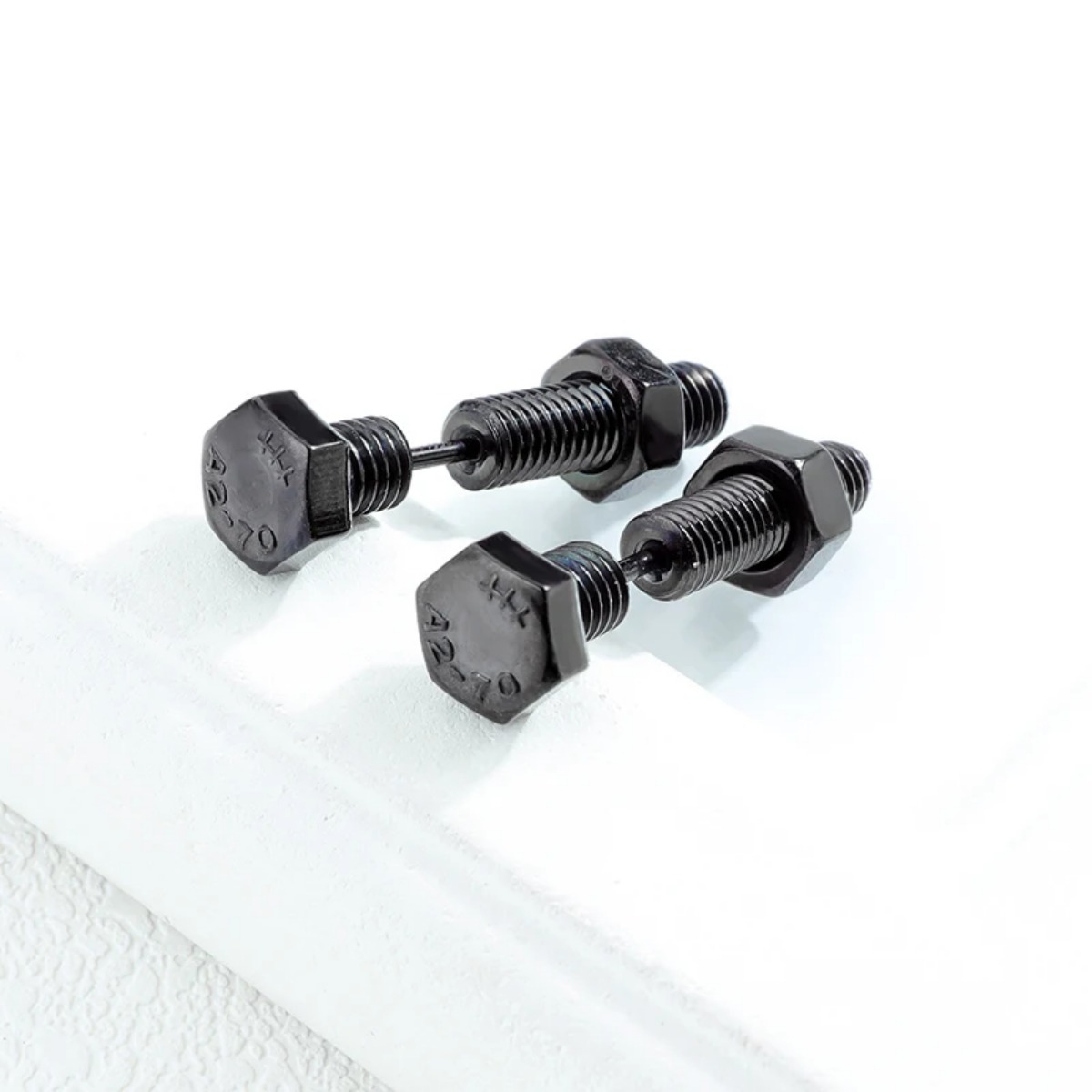 2Pcs Unisex Gothic Punk Rock Stainless Steel Nail Screw Piercing Stud Earrings Novelty Rock Jewelry