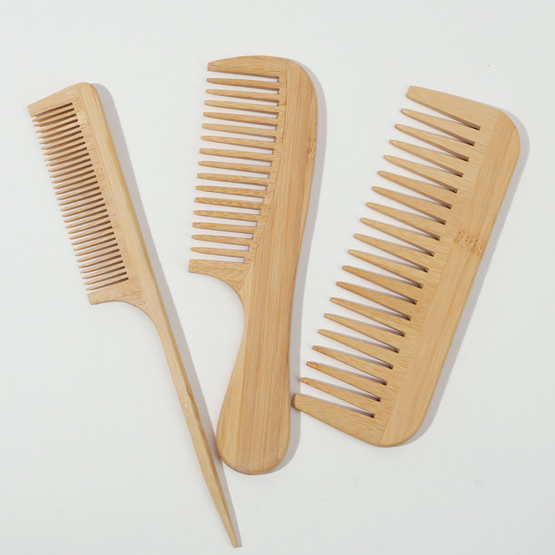 3pcs Natural Handmade Bamboo Comb Set, anti-static - Wide, Rat Tail, and Fine Tooth Styles - Suitable for All Hair Types.
