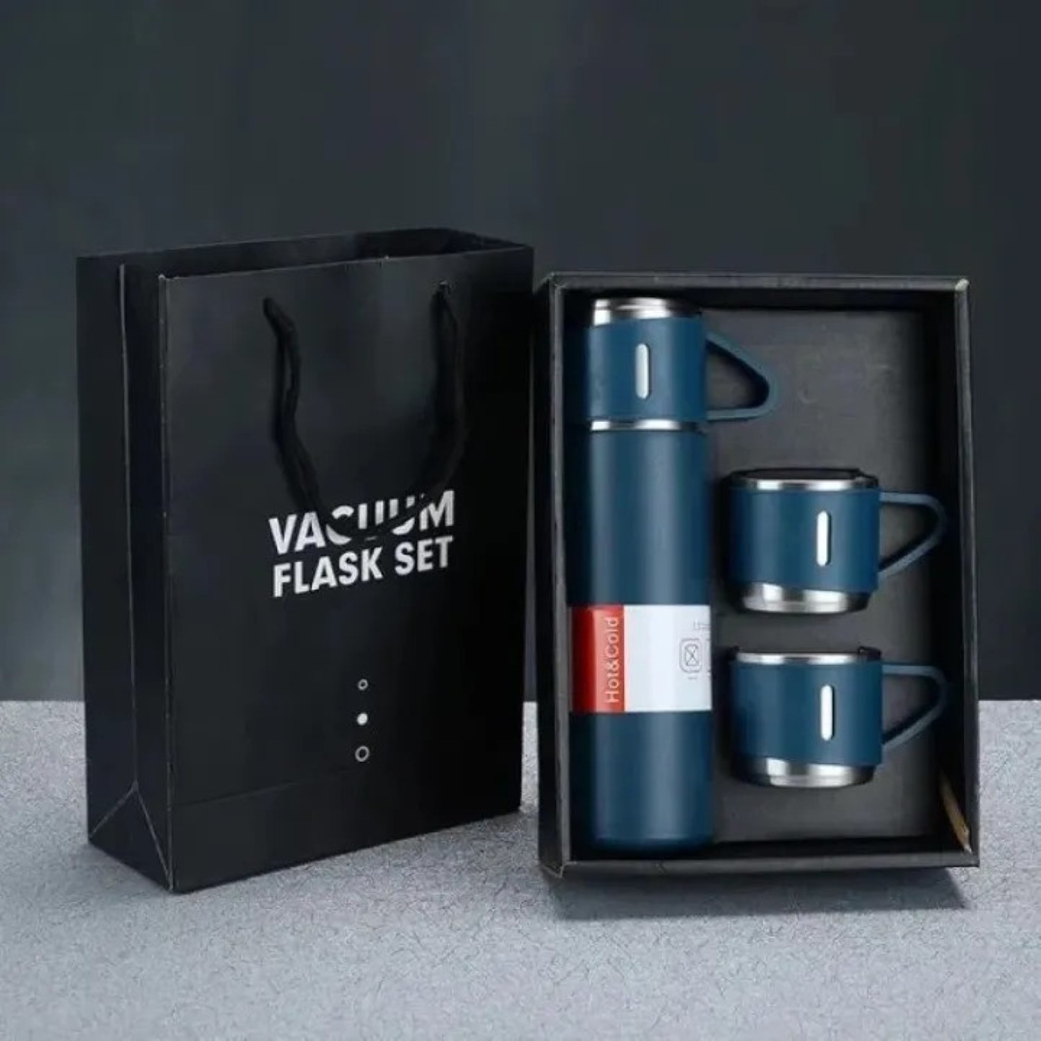 500ml Stainless Steel Thermo With 3 Cup | Vacuum Flask Set Stainless Steel Water Bottle Thermos With Extra 2 Lids l Vaccum Flusk l Vaccum Flusk 3 Cup| Sold By Kalika Deals