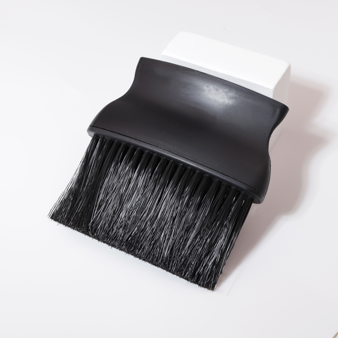 1PC Soft Hair Brush Neck Duster Barber Cleaning Brush Broken Hair Brush Hairdressing Brush, Special for Real Hair