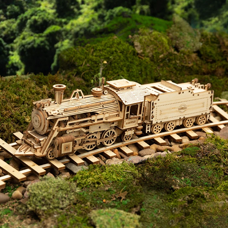 Train Model 3D Wooden Puzzle Toy Assembly Locomotive Model Building Kits for Children Kids Birthday Wooden Building Toys