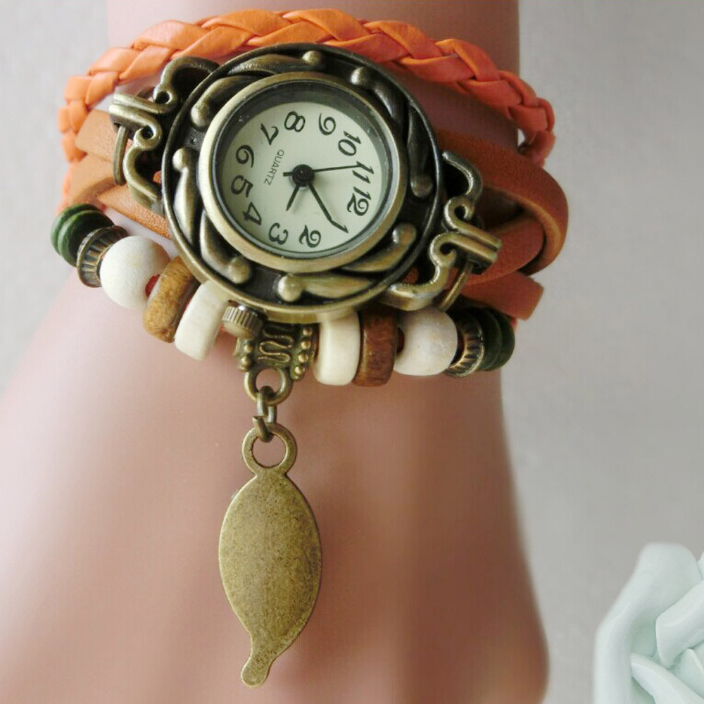 Hot Sale Vintage Leather Watch New Arrival Wrap Around Bracelet Watch Bronze Detail Precise Stylish Retro Compact Wristwatch