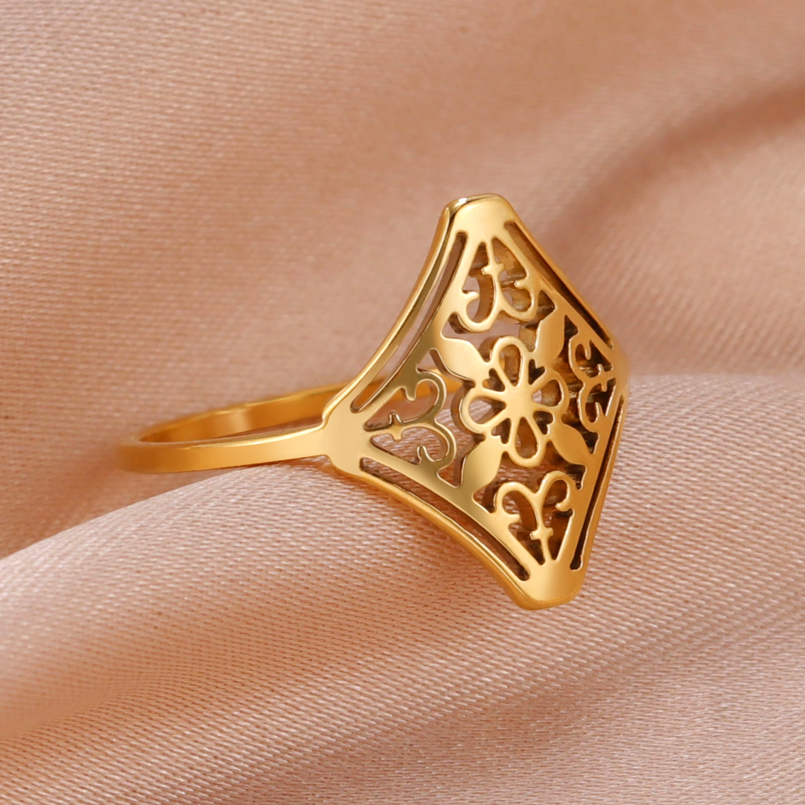 Skyrim Vintage square filigree stainless steel women's elegant charm bohemian style ring anniversary commemorative jewelry