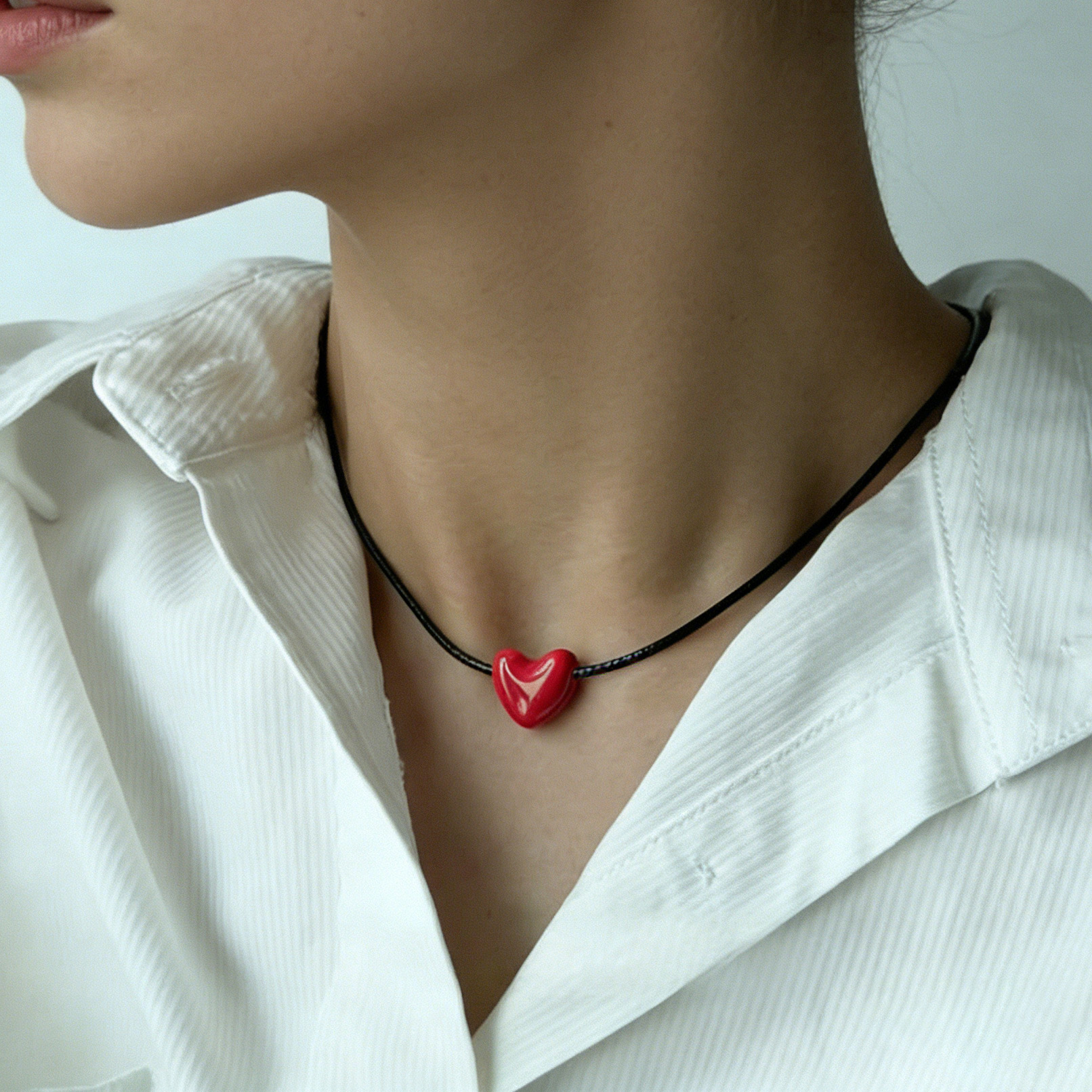 Long Black Braided Cord Ceramic Heart Pendant Necklace - Niche Retro Fashion Minimalist Elegant Choker for Women pen gpt