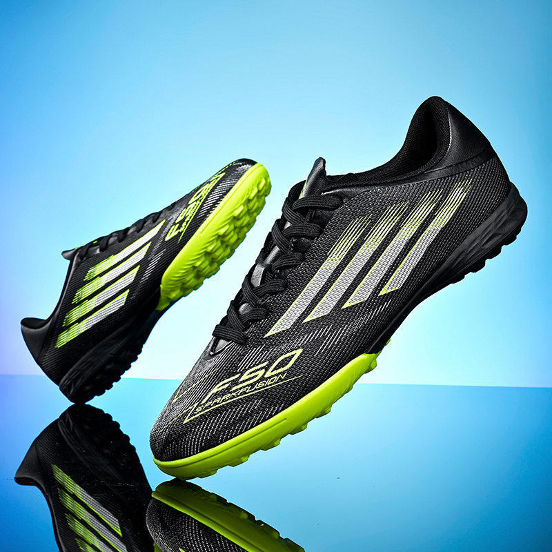 Men's High Top Soccer Shoes FG/TF Long Spikes Football Boots Lightweight Professional Athletic Training
