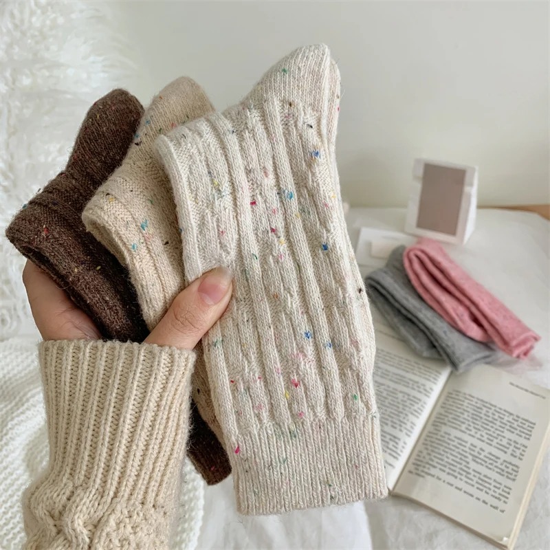 Women's Socks Winter New Novelty Fashion Japanese Style Casual Crew Socks Warm Striped Autumn Simple Wool Socks for Girls Trendy