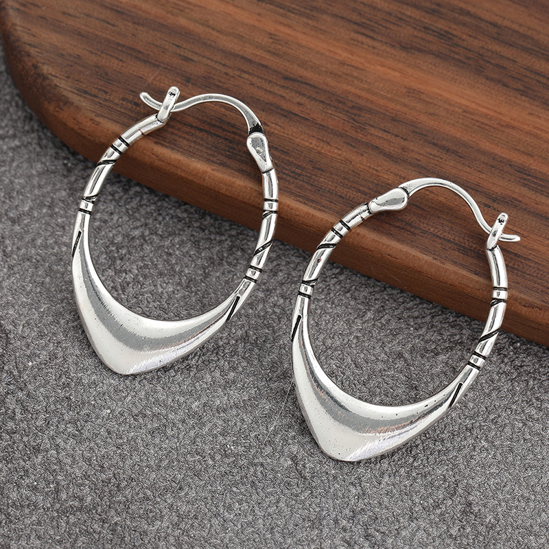 Minimalist Style Vintage Silver Color Drop Earrings For Women Casual Small Hoops Carving Texture Jewelry Pendant Earrings