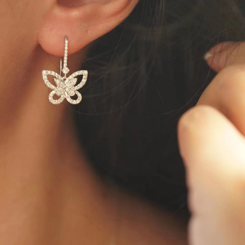 Cute Animal Owl Hoop Earrings For Women Gold Color White Zircon Female Smal Ear Buckle Wedding Party Jewelry