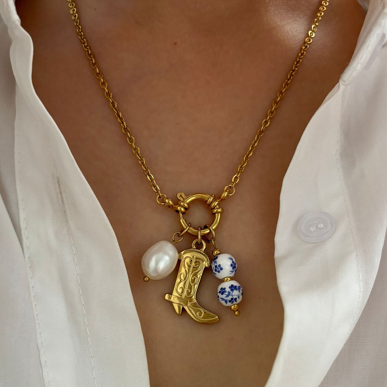 316L Stainless Steel Natural Freshwater Pearl Circular Ceramics Shoe Shape Pendant Necklace Women Fashion Unique Gifts pen gpt