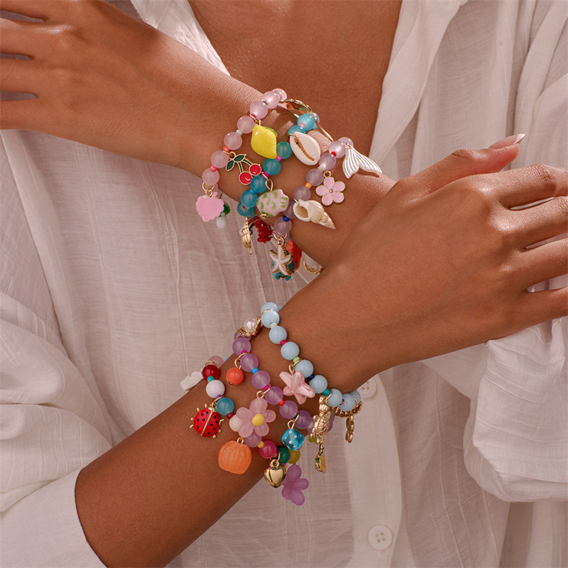 1pc Sweet Ocean Bracelet: Shell Charm with Crystal & Colorful Glass Beads, Summer Beach Jewelry for Women