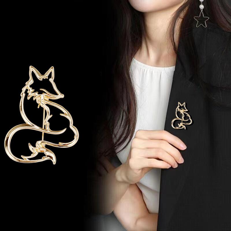 Hollow Out Fox Brooches for Women Unisex Metal Simple Party Casual Brooch Pins Gift High Quality Durable Easy To Use