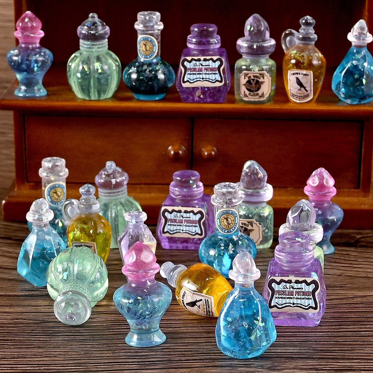 10pcs Dollhouse 1:12 Miniature Resin Cute Granules Retro Magic Potion Bottle Small Ornament