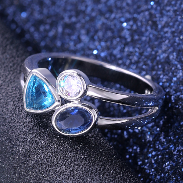 Luxury Women Torina Crystal Quartz Irregular Triangle Stone In One Wedding Rings Different Color Zircon Stone Engagement Ring