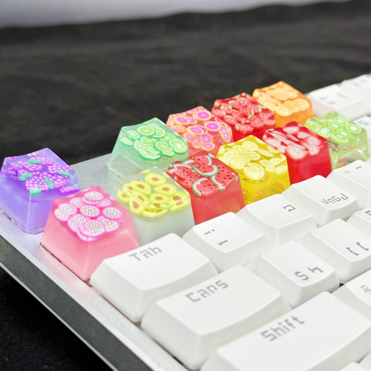 Personalized Strawberries Keycaps Resin Translucent Fruit Series Mechanical Keyboard Gaming Accessories Keycap MX Switch