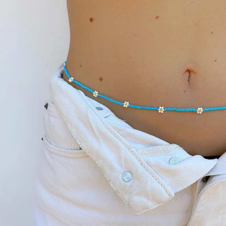 Handmade Cute daisy flower waist chain for women,girls( size 26 inch + 5inch extension ) Adjustable to 31 inch in total