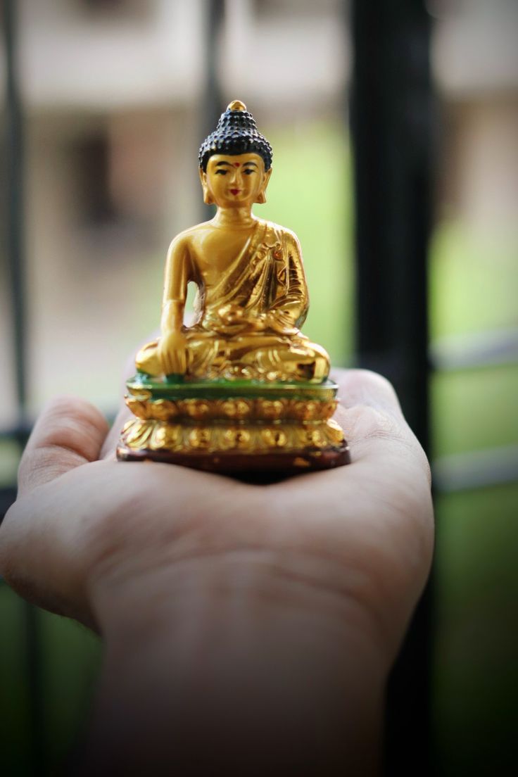 buddha statue