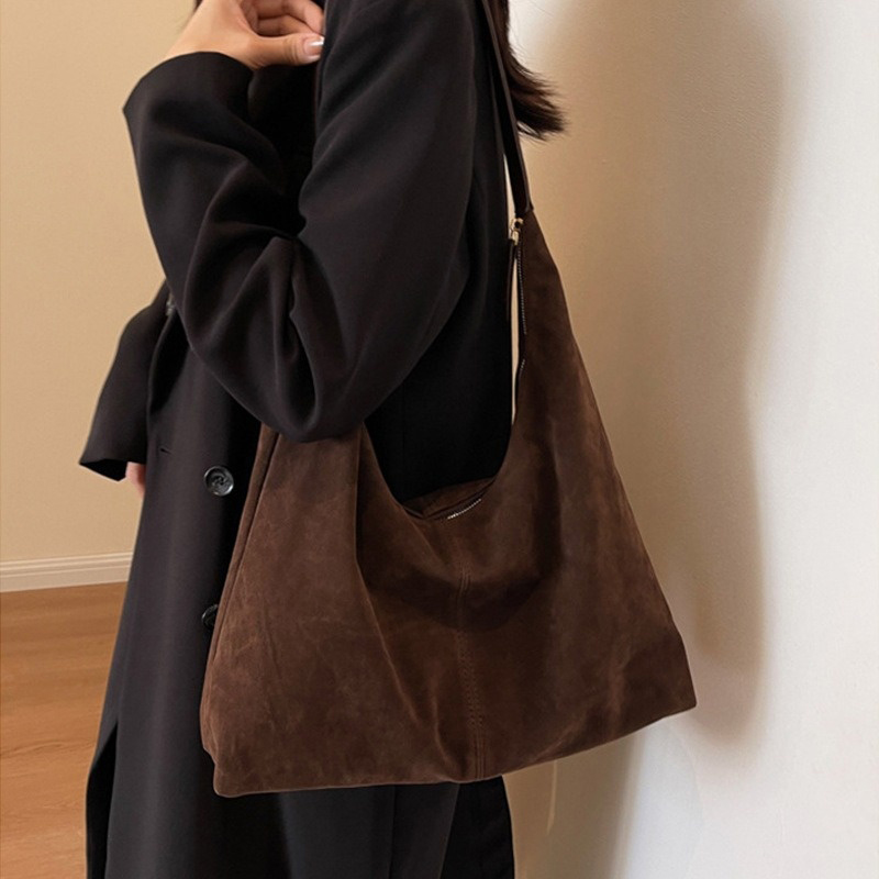 2026 New Matte Versatile Vintage Handbag Women Classic Maillard Style Tote Bag Lady Large Capacity Commute Casual Shoulder Bags
