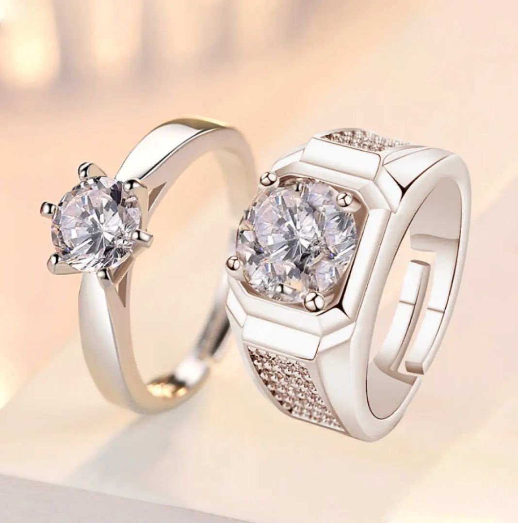 Adjustable Stainless steel Cute Couple Rings / Engagement Couple Rings