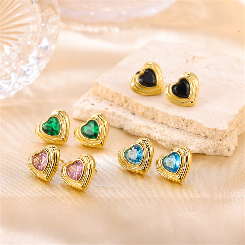 Kissmoon Exquisite Love Heart Zircon Earrings for Women Stainless Steel Gold Color Shiny Stone Stud Earring Wedding Jewelry